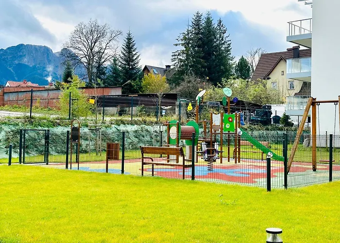 Mountain Shine - Apartment, Spa And Parking