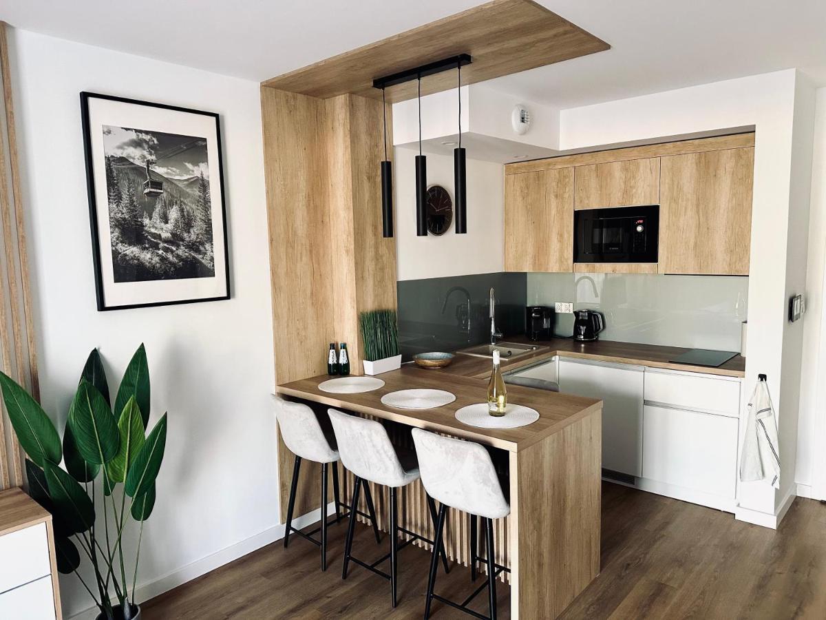 Mountain Shine - Apartment, And Parking