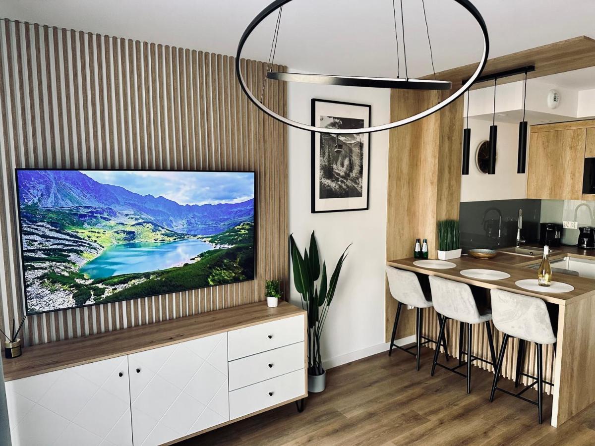 Mountain Shine - Apartment, And Parking Leilighet *